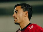 KIPER-TIMNAS-Penjaga-gawang-Emil-Audero-saat-mengikuti-pemanasan-bersama-Timnas-Indonesia.jpg