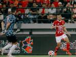 KUASAI-BOLA-Bek-sayap-kiri-sekaligus-Kapten-Bali-United-Ricky-Fajrin.jpg