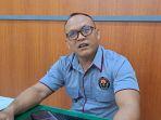 Kasi-Humas-Polres-Buleleng-AKP-Gede-Darma-Diatmika-saat-memberi-keterangan.jpg