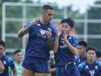 bali/Kata-Bek-Persib-Bandung-Soal-Kekuatan-Bali-United-Jelang-Championship-Series-Liga-1-20232024.jpg