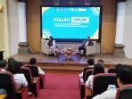 Kehadiran-Wamenpar-Luh-Puspa-dalam-kuliah-umum-di-Undiksha.jpg