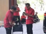 Ketua-DPP-PDIP-Yasonna-Laoly-saat-tiba-di-depan-loby-Bali-Beach-Convention-Center.jpg