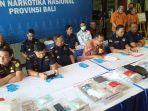 Konferensi-pers-BNNP-Bali-dalam-pengungkapan-kasus-narkoba-11.jpg