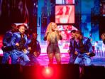 Mariah-Carey-saat-tampil-menghibur-pada-Premium-Music-Experience-2025.jpg