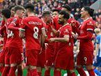 Mohamed-Salah-dan-Alexis-Mac-Allister-merayakan-gol-ke-gawang-Brighton.jpg
