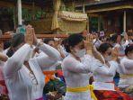 Otonan-Minggu-Wage-Wariga-Sifatnya-Pencemburu.jpg