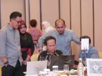 Para-peserta-antusias-dalam-penyusunan-strategi-kounikasi-publik-yang-digelar.jpg
