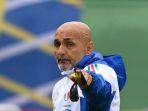 Pelatih-Timnas-Italia-Luciano-Spalletti-di-Euro-2024.jpg