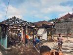Petugas-dari-Pemadam-Kebakaran-Jembrana-melakukan-penanganan-kebakaran.jpg