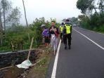 Polisi-ketika-melakukan-olah-TKP-pasca-kecelakaan-Minggu-3122023.jpg