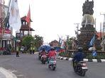 Polsek-Bangli-saat-melakukan-pengaturan-lalu-lintas-di-Catus-Pata-Bangli.jpg