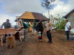 Proses-pembongkaran-bangunan-ilegal-di-Wisata-Alam.jpg