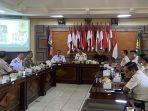 Rapat-Koordinasi-Pemilu-di-Aula-Satpol-PP-Provinsi-Bali-pada-Rabu-9-Oktober-2024.jpg