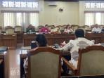Rapat-Pansus-DPRD-Bali-membahas-bangunan-WNA-Rusia-di-kawasan-Tahura.jpg