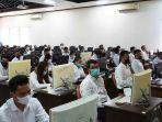 Sejumlah-pelamar-PPPK-Tenaga-Teknis-di-lingkup-Pemkab-Buleleng-saat-mengikuti-CAT.jpg