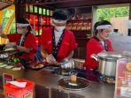 Suasana-Yatai-milik-Indomie-di-Living-World-Denpasar.jpg
