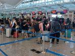 Suasana-di-counter-cek-in-terminal-keberangkatan-internasional-Bandara-I-Gusti-Ngurah-Rai.jpg