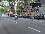 Suasana-parkir-di-Alun-alun-Bangli-Kamis-452023.jpg