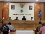Suasana-pertemuan-perangkat-Desa-Adat-Ungasan-147.jpg