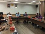 Suasana-rapat-koordinasi-Kemenparekraf-dengan-stakeholder-Bandara-Ngurah-Rai.jpg