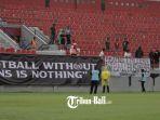 Suporter-layangkan-protes-boikot-dalam-laga-Bali-United-vs-PSS-Sleman.jpg