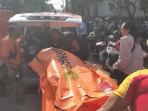 TRAGIS-Hendak-Selamatkan-Anak-Gusti-Agung-Jadi-Korban-Terseret-Arus-di-Pantai-Seminyak.jpg