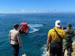 Tim-SAR-evakuasi-jenazah-terapung-apung-di-perairan-Nusa-Lembongan-Bali-identitas-belum-diketahui.jpg