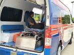 Tim-SAR-gabungan-saat-melakukan-proses-evakuasi-terhadap-kru-kapal-MV-Asahi-Bulker-12.jpg