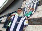 Tom-Rogic-pemain-West-Bromwich-Albion123.jpg