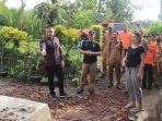 Wabup-Ipat-sambangi-Korban-Angin-Puting-Beliung-Masyarakat-Diimbau-Waspada-Dampak-Cuaca-Ekstrem.jpg