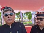 Wakil-Bupati-Karangasem-Pandu-Prapanca-Lagosa-saat-ditemui-di-Nusa-Penida.jpg
