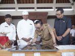 Wali-Kota-Denpasar-Jaya-Negara-Resmikan-Balai-Banjar-Lumintang.jpg