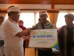 Wali-Kota-Jaya-Negara-dalam-kesempatan-penyaluran-santunan-JKK-BPJS-Ketenagakerjaan.jpg