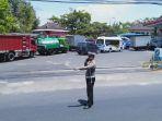 antrean-truk-dan-mobil-pribadi-di-spbu-pemogan.jpg