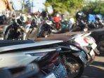 foto-parkir_parkir-denpasar_kendaraan-parkir_motor-parkir_parkir-di-denpasar_dwis.jpg