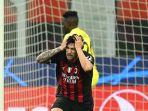 gelandang-sandro-tonali-tampak-menyesal-setelah-gagal-memanfaatkan-peluang-emas-milan-vs-inter.jpg