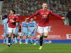 gelandang-the-red-devils-scott-mctominay-merayakan-golnya-setelah-berhasil-membobol-gawang-west-ham.jpg