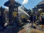 kebakaran-di-pura-dalem-beraban-batubulan.jpg