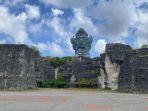 kemegahan-patung-gwk.jpg