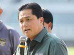 ketua-umum-pssi-erick-thohir-ketika-meninjau-kesiapan-stadion-gelora-bung-tomo.jpg