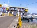 kmp-dharma-rucitra-yangsempat-hanyut-di-selat-balisudah-sandar-di-pelabuhan-gilimanuk-jembrana.jpg