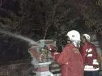pelinggih-kembulan-terbakar.jpg