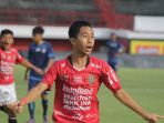 pemain-bali-united-u-16-i-made-tito-wiratama_20180919_114934.jpg