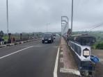 pemasangan-railing-di-Jembatan-Tukad-Bangkung.jpg