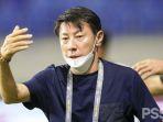 shin-tae-yong-saat-laga-timnas-indonesia-vs-vietnam.jpg