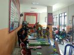 suasana-pelayanan-administrasi-di-kantor-disdukcapil-tabanan-belum-lama-ini.jpg