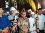 tokoh-masyarakat-hadiri-acara-pawai-obor-keliling-malam-takbiran-di-kampung-islam-kepaon.jpg