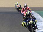 valentino-rossi-dan-para-pebalap-motogp.jpg