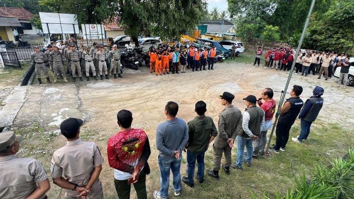 Masa Tenang, Bawaslu Bangka, Polres dan Satpol PP Gelar Apel Pembersihan APK