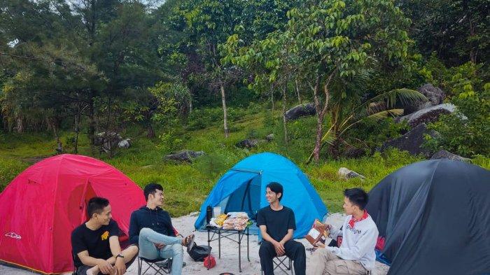 Pengen Akhir Tahun Camping Bareng Temen, Yuk Booking Perlengkapan Camping Terlengkap di Skapot.adv